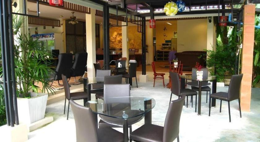 Nattha Waree Hot Spring Resort And Spa Ban Nua Khlong Exterior photo
