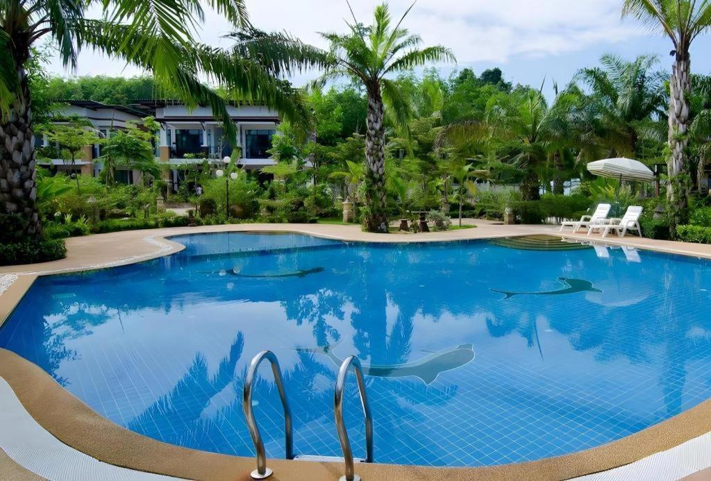 Nattha Waree Hot Spring Resort And Spa Ban Nua Khlong Exterior photo
